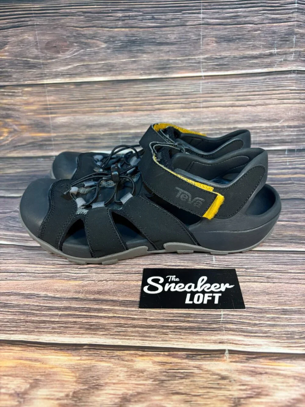 Teva men size